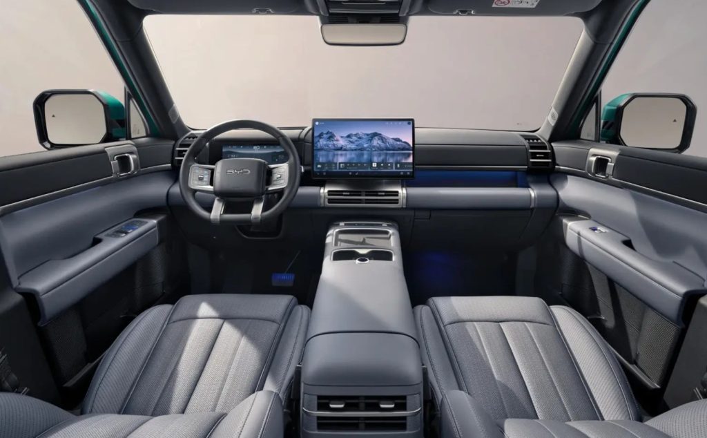 BYD Defender